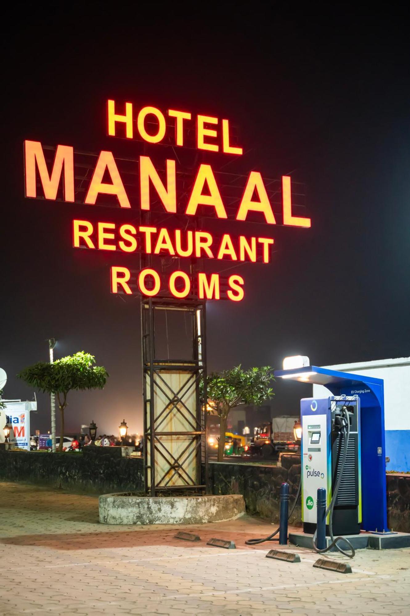 Hotel Manaal Akolia Kültér fotó